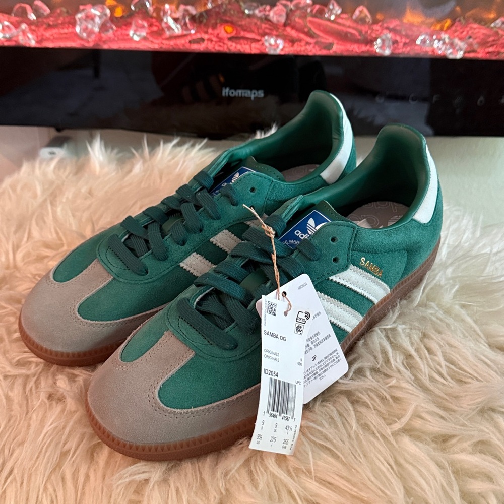 Adidas Samba OG Green and White Sneakers
